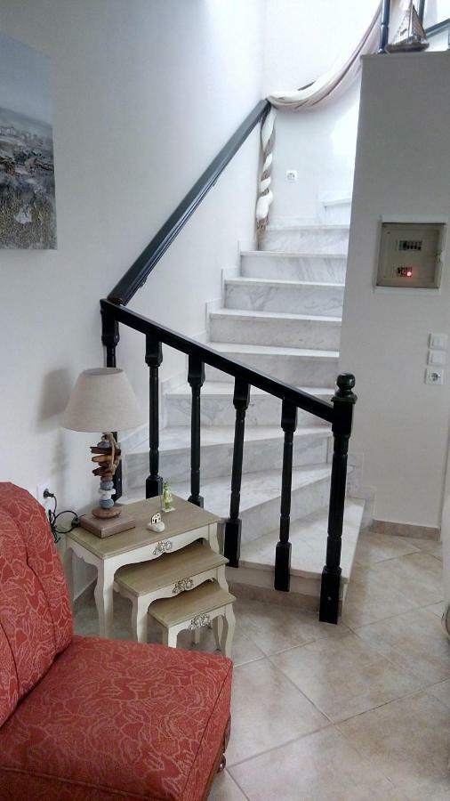 Cute Maisonette No2 On Coastal Sidewalk Nikiti  Luaran gambar